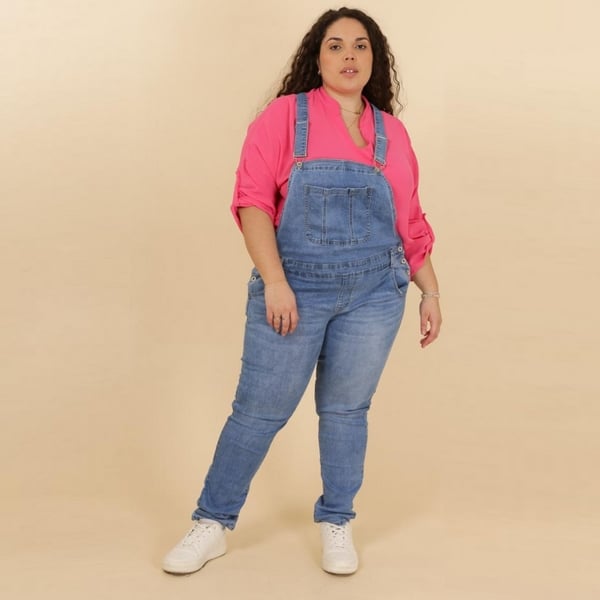Femme deals tres grande